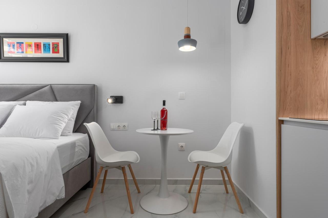 Ιωκα Suites / The Urbitality Project Tessalónica Exterior foto